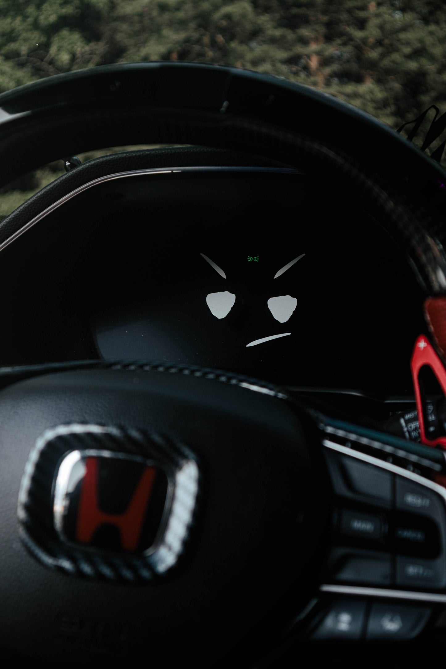 MINI MAD FACE